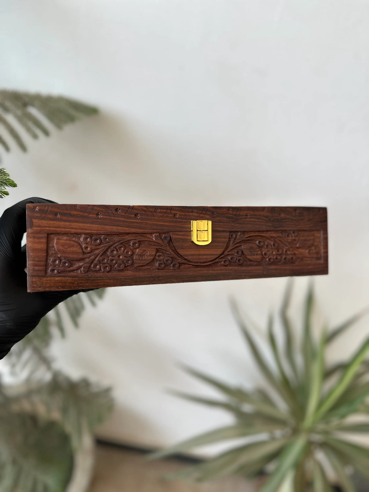 Hand-Carved Luxury 10-Slot Wooden Watch Box – Premium Gift for Him 🎁